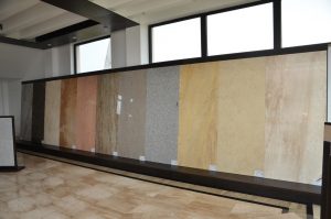 Oferim o paleta diversificata de culori de marmura: marmura rosie, marmura neagra, marmura crem, precum si in varianta granit negru s.a.m.d.